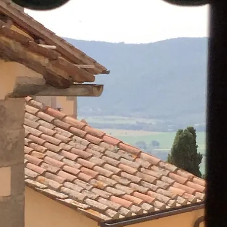 Couette-café Petrella 3*