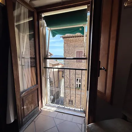 Petrella 3*