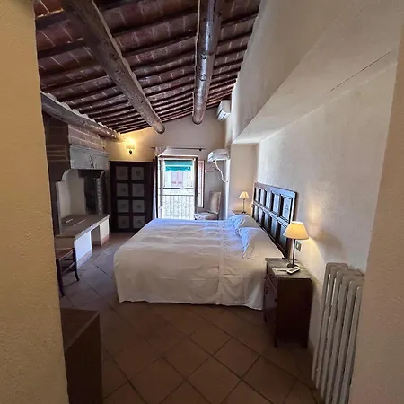 Petrella Bed & Breakfast Cortona