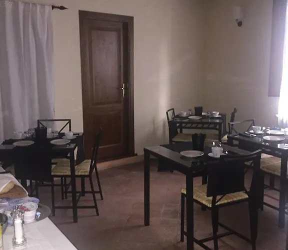 Petrella Bed & Breakfast 3*